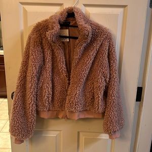 Fuzzy cropped pink jacket